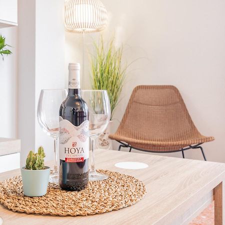 Apartamento Familiar En Avenida Del Puerto Valencia Eksteriør bilde
