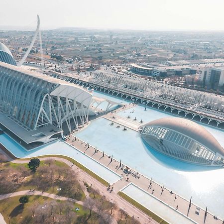 Apartamento Familiar En Avenida Del Puerto Valencia Eksteriør bilde