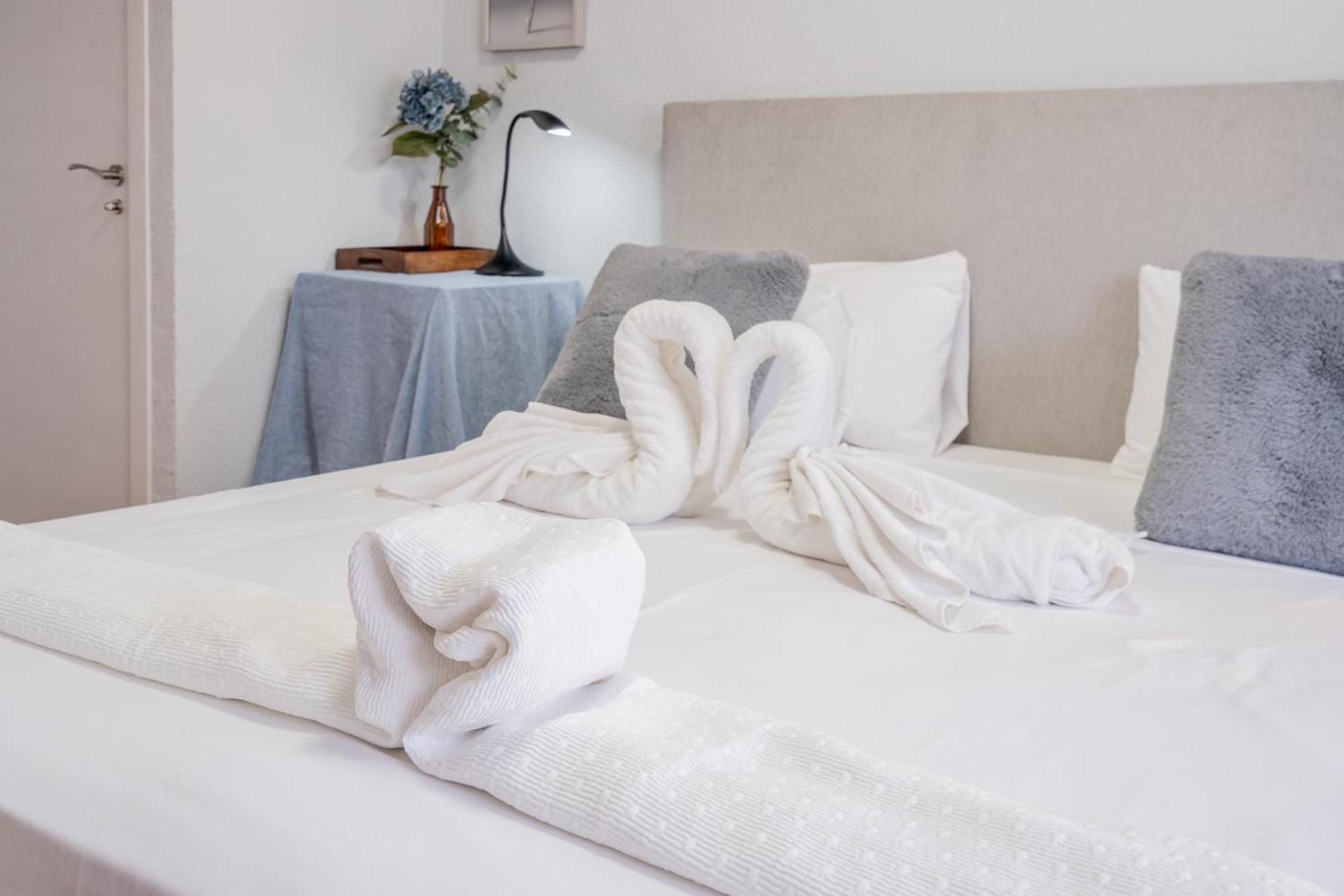 Apartamento Familiar En Avenida Del Puerto Valencia Eksteriør bilde